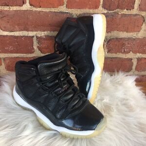 Jordan’s! Black Iridescent! No longer sold